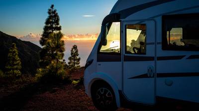 Ресторатор был жестоко атакован в своем кемпере