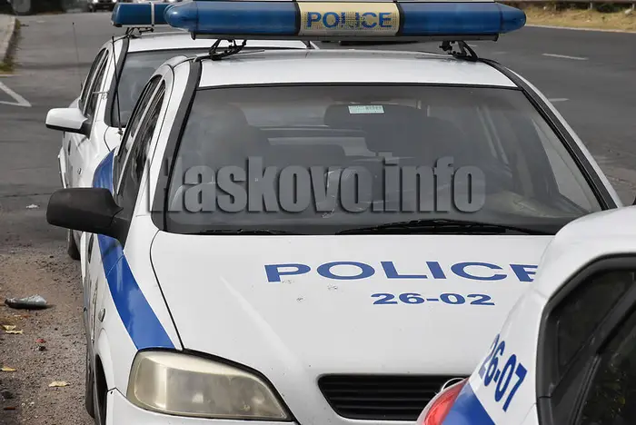 Две аварии в Хасковской области: кемпер перевернулся, а автомобиль врезался в столб