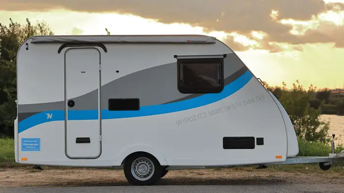 Наследие отечественной легенды: кемпинговый прицеп Niewiadów N-Cross